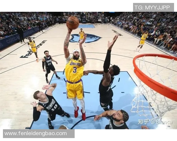 湖人对决灰熊精彩直播NBA赛事不容错过尽在直播吧